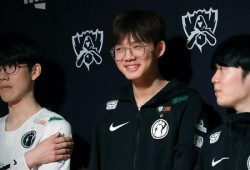 王姓明星爆料恋情视频,甜蜜视频引发网友热议