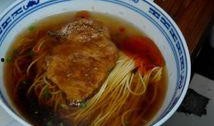 米线熬高汤爆料视频播放,视频播放背后的制作奥秘